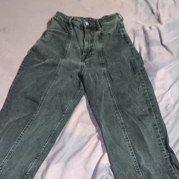 H&M Jeans - Picture 2 of 4